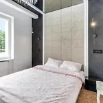 Niepodleglosci Апартаменты *